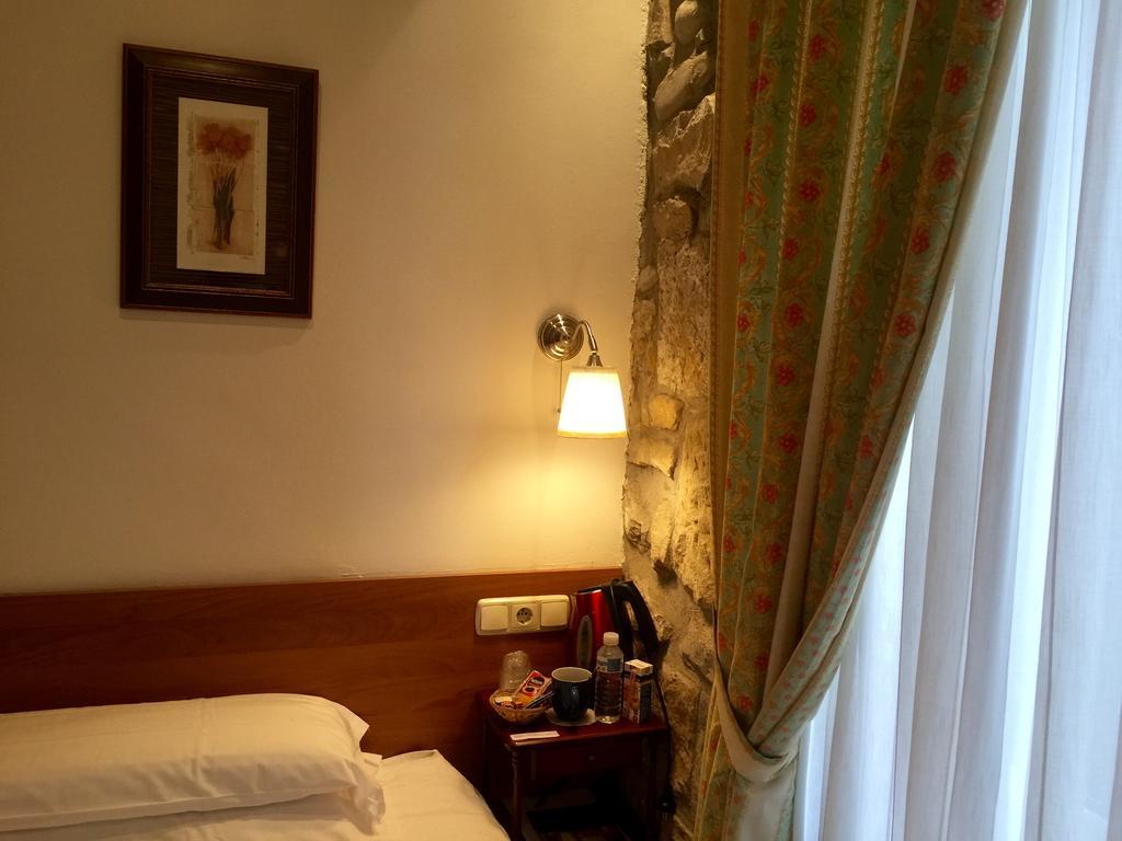 Pension Ab Domini San Sebastián Esterno foto