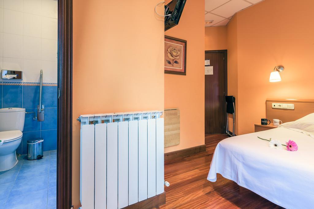 Pension Ab Domini San Sebastián Esterno foto